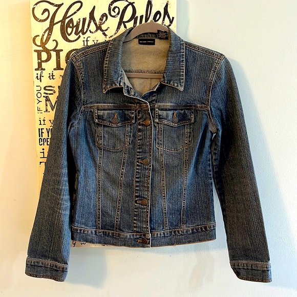 New York Company Size 6 Jean Jacket - Picture 1 of 5